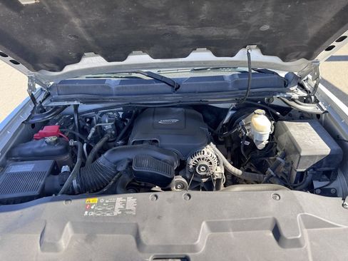Used 2013 Chevrolet Silverado 1500 LT AWD/4WD image 47