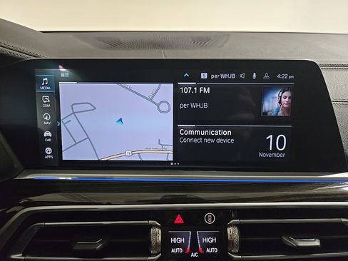 Used 2023 BMW X5 xDrive45e image 15