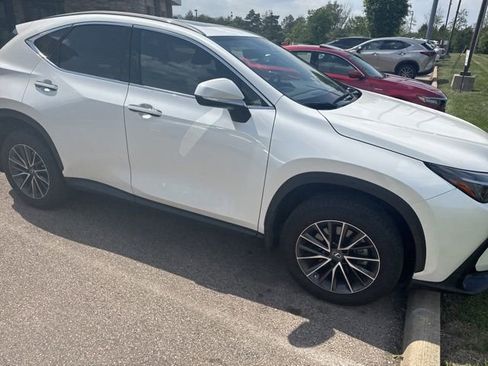 Used 2023 Lexus NX 350 AWD image 3