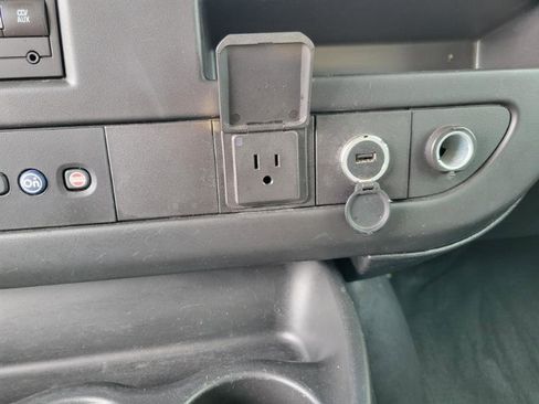 Used 2016 Chevrolet Express 2500 LS image 22