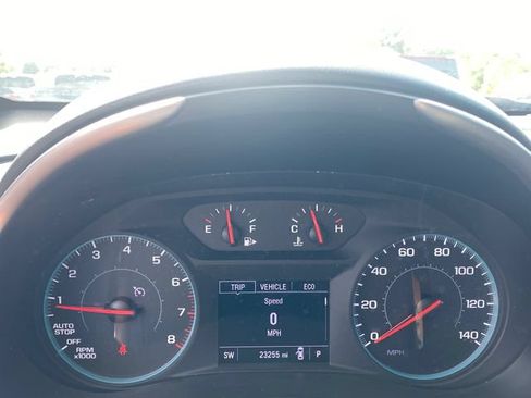 Used 2024 Chevrolet Malibu RS FWD image 25