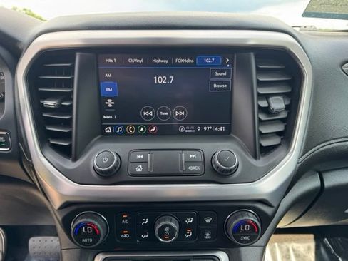 Used 2023 GMC Acadia SLT AWD/4WD image 32