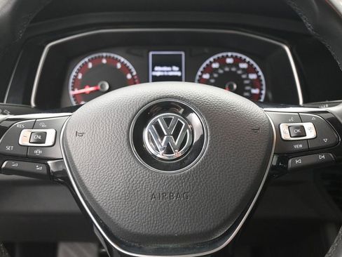 Used 2020 Volkswagen Jetta SE FWD image 18