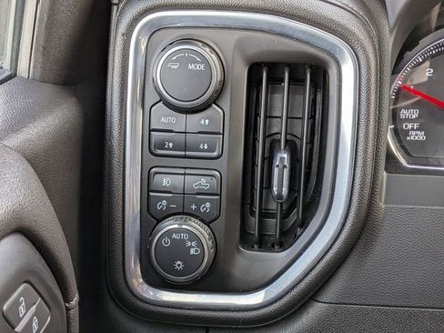 Used 2022 Chevrolet Silverado 1500 LT Trail Boss w/ LPO, Dark Essentials Package AWD/4WD image 21