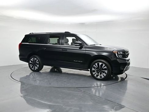 New 2025 Ford Expedition Max Platinum w/ Platinum Ultimate Package image 4
