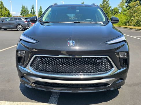Used 2024 Buick Encore GX Sport Touring image 8