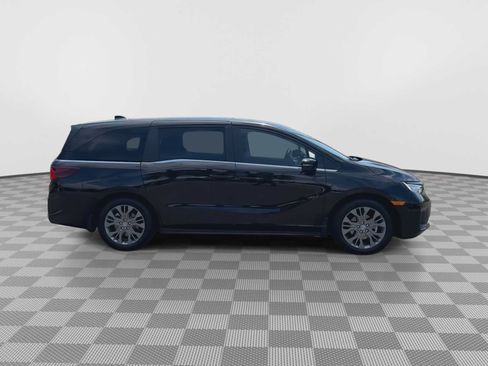 Certified 2026 Honda Odyssey Touring image 9