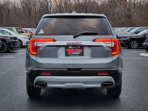 Used 2023 GMC Acadia SLE w/ LPO, Floor Liner Package image 15