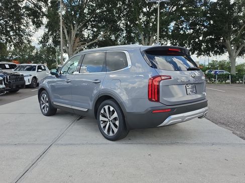 Certified 2021 Kia Telluride EX w/ EX Premium Package FWD image 6