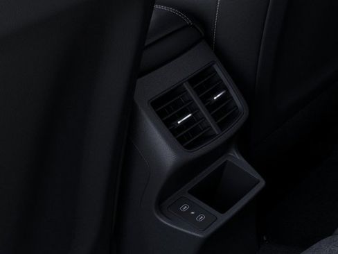 New 2024 Kia Seltos S image 26