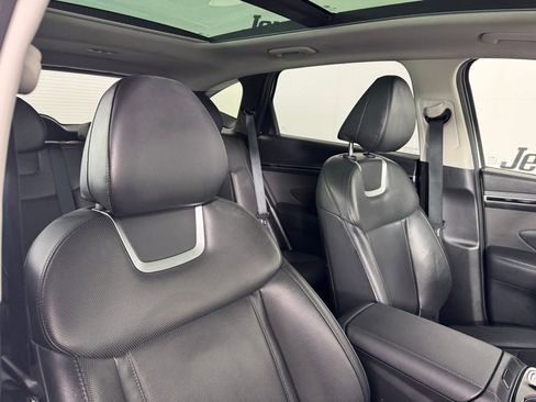 Used 2024 Hyundai Tucson Limited image 34