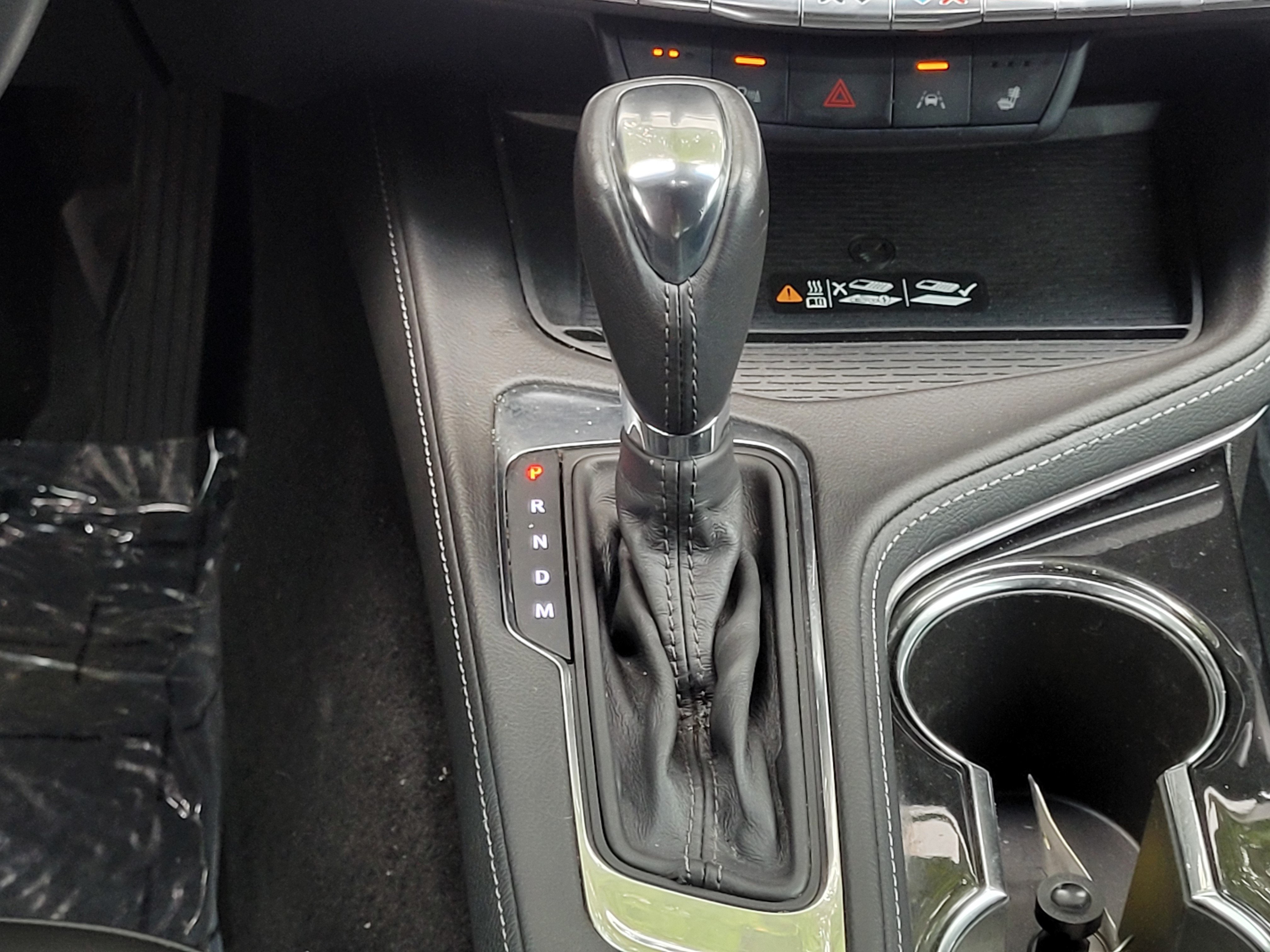 Used 2023 Cadillac CT4 Luxury w/ Cold Weather Package RWD image 18