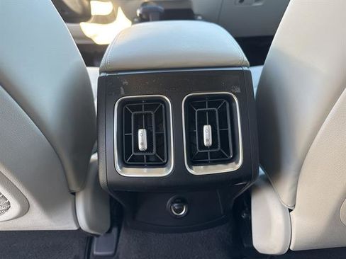 New 2026 Kia Sorento S image 17