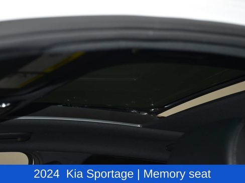 Used 2024 Kia Sportage X-Pro Prestige AWD/4WD image 9