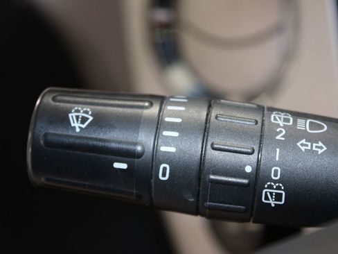 Used 2017 Ford Expedition XLT w/ Equipment Group 201A AWD/4WD image 46
