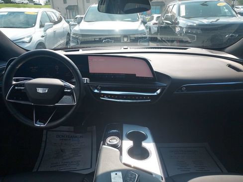 Used 2024 Cadillac Lyriq Tech w/ LPO, Floor Liner Package AWD/4WD image 15