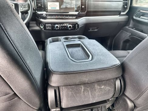 Used 2024 GMC Sierra 1500 Elevation w/ LPO, Elevation Black Package AWD/4WD image 23