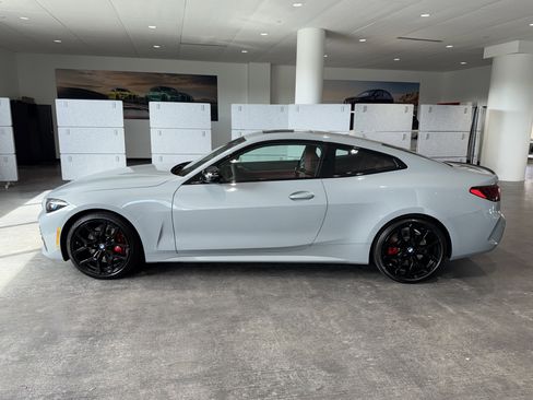 New 2026 BMW 430i Coupe w/ M Sport Package image 4