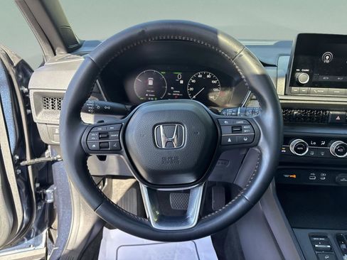 Used 2024 Honda CR-V Sport image 11
