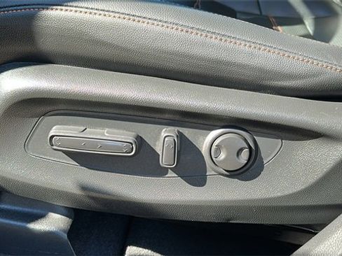 Used 2025 Honda CR-V Sport-L image 11