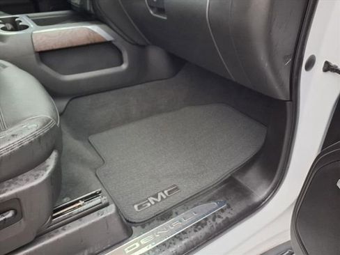 Used 2021 GMC Sierra 1500 Denali w/ Driver Alert Package II image 91