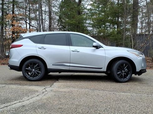New 2026 Acura RDX SH-AWD image 3