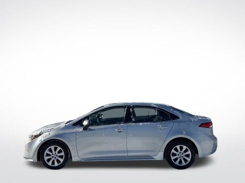 Certified 2024 Toyota Corolla LE image 2