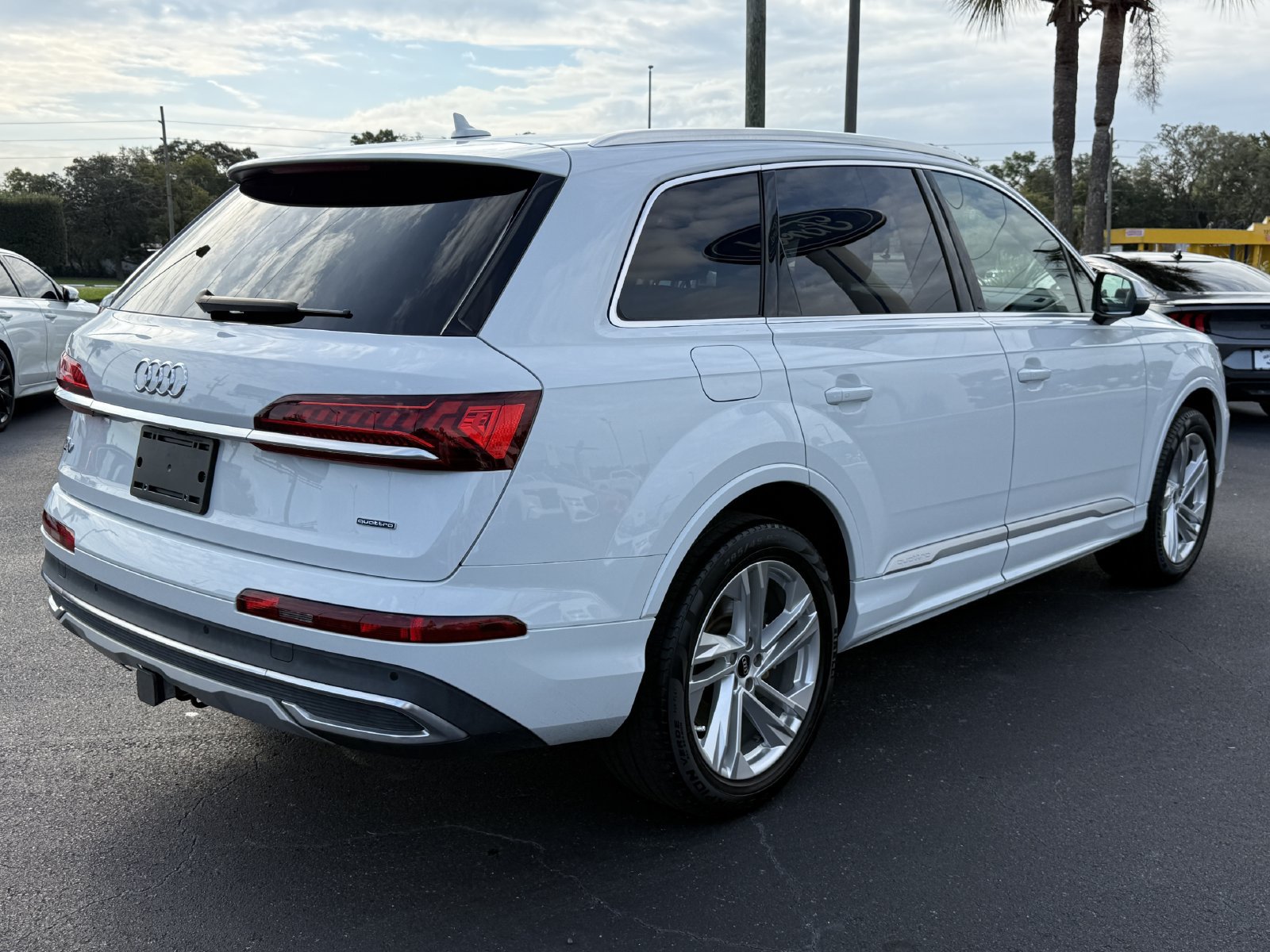 Used 2023 Audi Q7 2.0T Premium AWD/4WD image 5