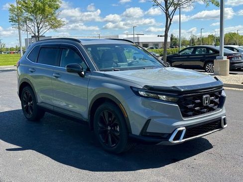 Used 2023 Honda CR-V Sport Touring image 3