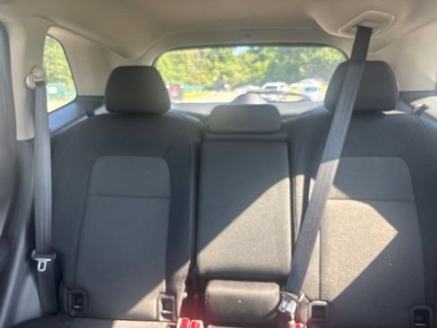 Used 2025 Honda CR-V EX image 18