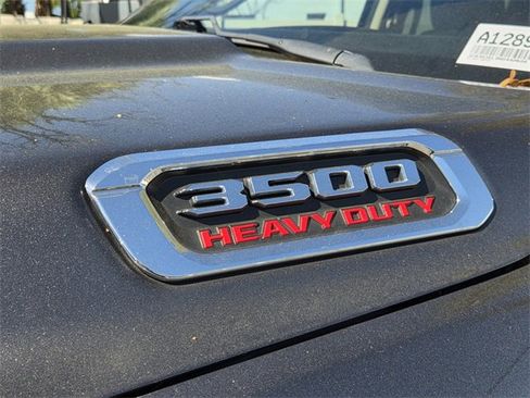 Used 2022 RAM 3500 Laramie image 10