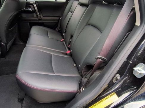Used 2024 Toyota 4Runner TRD Off-Road Premium w/ Moonroof Package AWD/4WD image 22