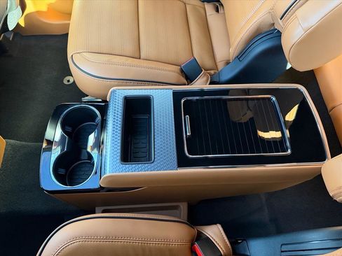 New 2026 Lincoln Aviator Black Label image 21