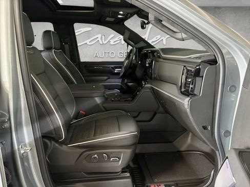 Used 2025 GMC Sierra 2500 AT4X image 24