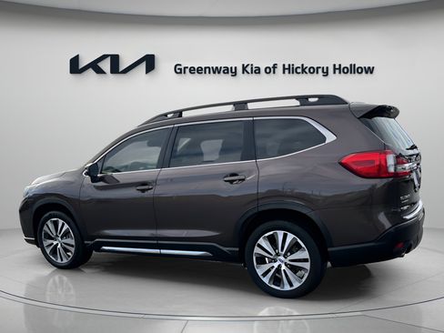 Used 2020 Subaru Ascent Limited w/ Popular Package #4 image 4