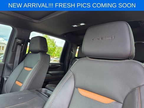 Used 2024 GMC Sierra 2500 AT4 w/ AT4 Premium Plus Package AWD/4WD image 10