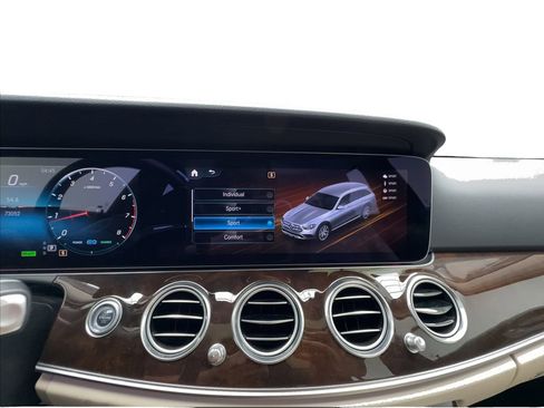 Used 2022 Mercedes-Benz E 450 4MATIC All-Terrain Wagon image 48