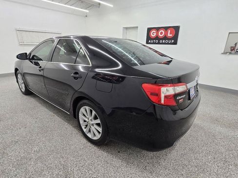 Used 2014 Toyota Camry XLE FWD image 4