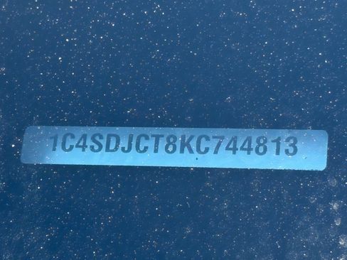 Used 2019 Dodge Durango R/T image 33