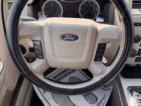 Used 2010 Ford Escape XLT AWD/4WD image 21