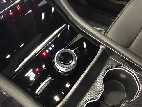 New 2025 Jeep Grand Cherokee L Limited image 23