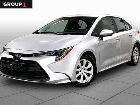 Used 2024 Toyota Corolla LE FWD image 1