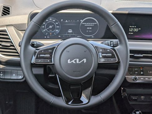 New 2026 Kia Seltos EX FWD image 10