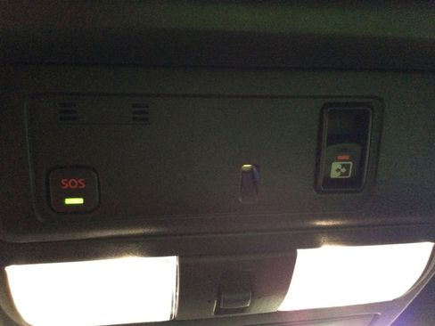 Used 2024 Nissan Titan PRO-4X w/ Pro-4x Utility Package image 22