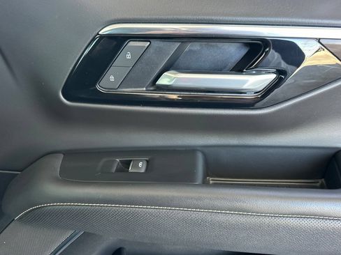 Certified 2025 Chevrolet Tahoe Premier AWD/4WD image 23