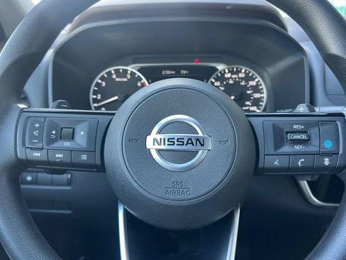 Used 2021 Nissan Rogue SV image 30