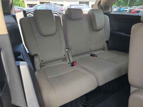 Used 2018 Honda Odyssey Elite image 13