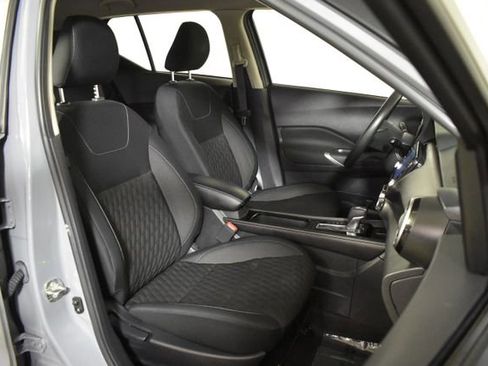 Certified 2023 Nissan Kicks SV image 30
