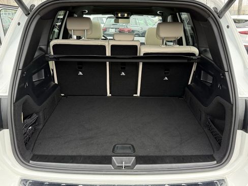 Certified 2025 Mercedes-Benz GLB 250 image 18