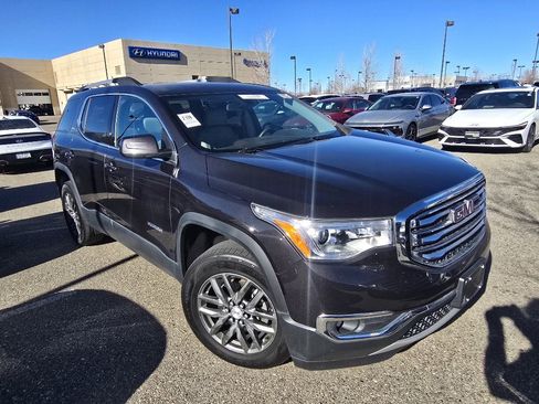 Used 2018 GMC Acadia SLT image 7